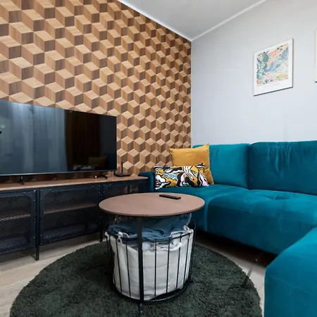 Cube By Major Domus Club