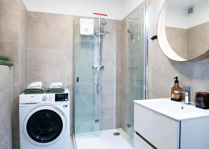 Cube By Major Domus Club